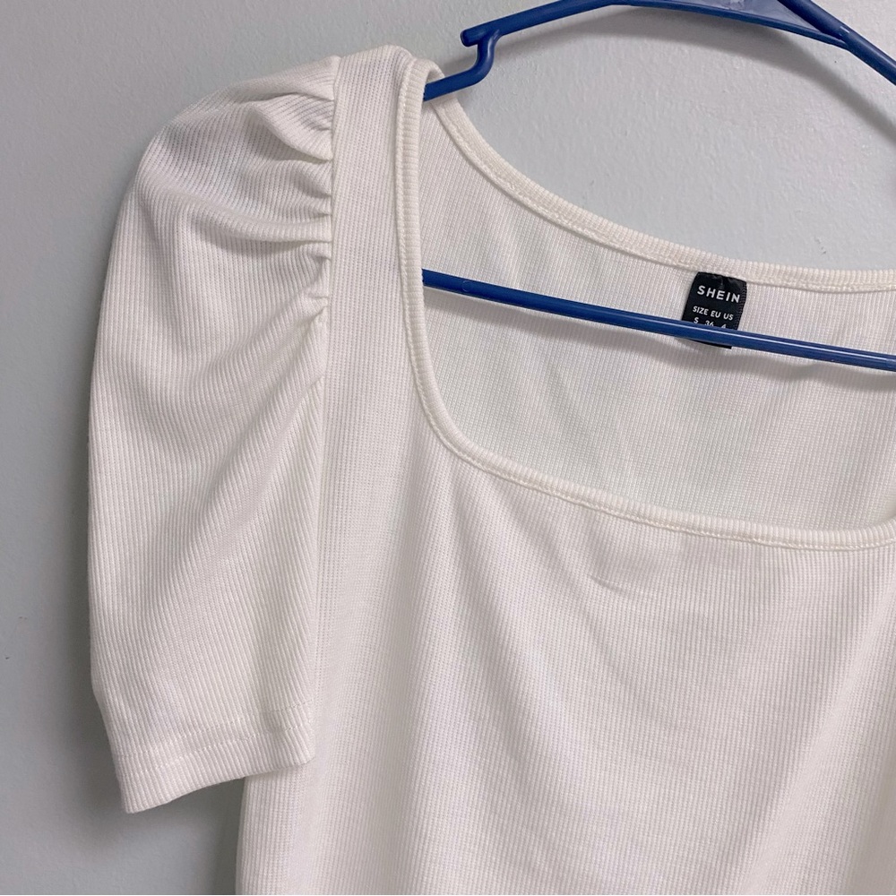 SHEIN TOP - SMALL - Picture 2 of 5